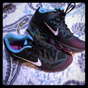 Nike AirMax Tail Wind black size 8